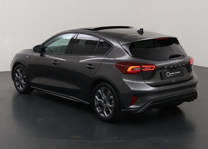 Ford Focus 1.0 EcoBoost Hybrid ST Line X