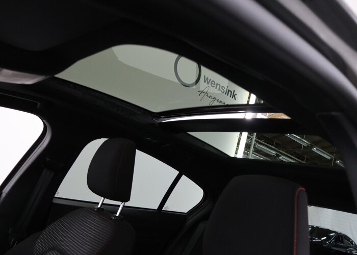 Ford Focus 1.0 EcoBoost Hybrid ST Line X