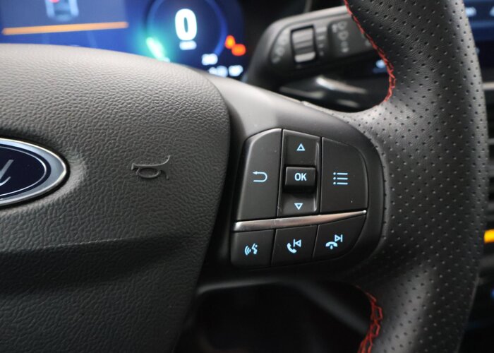Ford Focus 1.0 EcoBoost Hybrid ST Line X