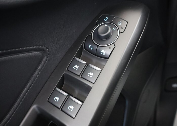 Ford Focus 1.0 EcoBoost Hybrid ST Line X