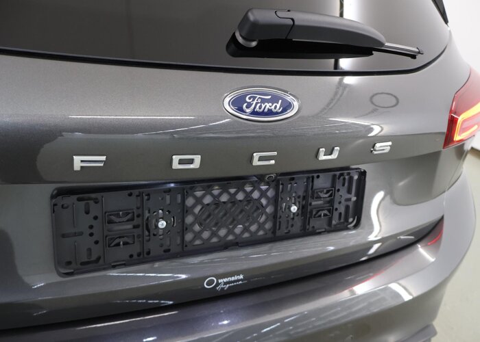 Ford Focus 1.0 EcoBoost Hybrid ST Line X