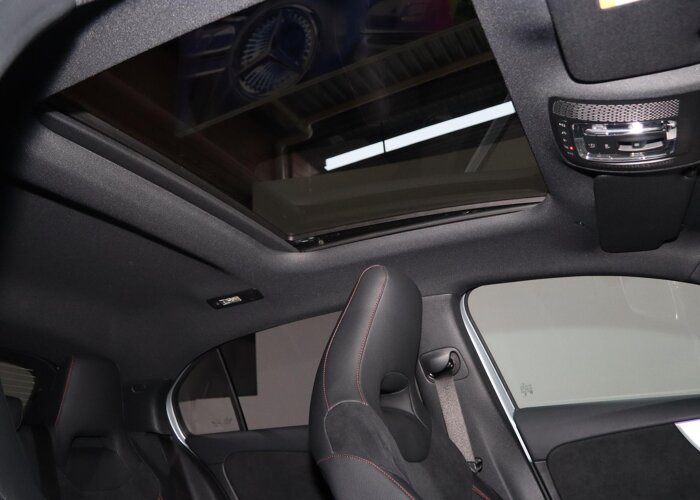 Mercedes-Benz A-Klasse 180 Business Solution AMG