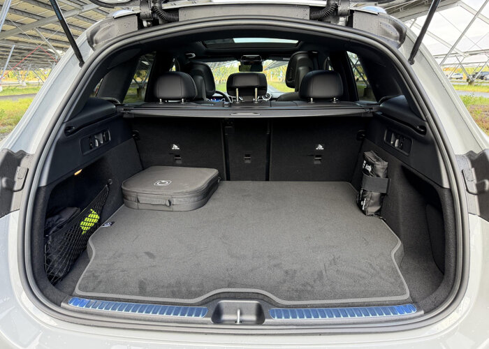 Mercedes-Benz GLC 300e 4MATIC Business Solution AMG