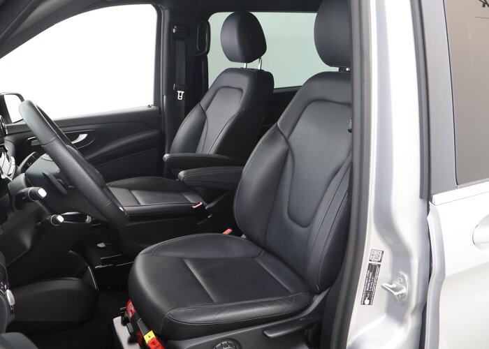 Mercedes-Benz EQV 300 L2 | 7-ZITS | BUSINESS SOLUTION LIMITED
