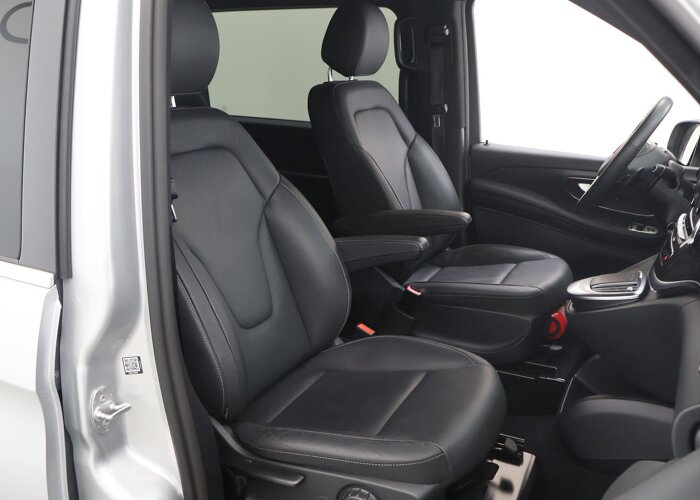 Mercedes-Benz EQV 300 L2 | 7-ZITS | BUSINESS SOLUTION LIMITED