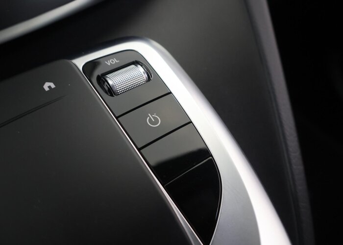 Mercedes-Benz EQV 300 L2 | 7-ZITS | BUSINESS SOLUTION LIMITED