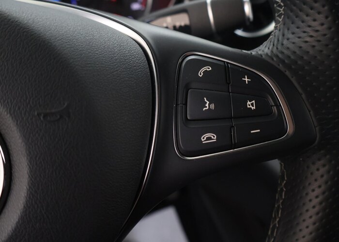 Mercedes-Benz EQV 300 L2 | 7-ZITS | BUSINESS SOLUTION LIMITED