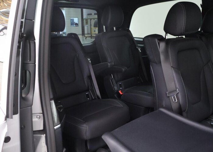 Mercedes-Benz EQV 300 L2 | 7-ZITS | BUSINESS SOLUTION LIMITED