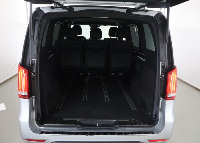 Mercedes-Benz EQV 300 L2 | 7-ZITS | BUSINESS SOLUTION LIMITED
