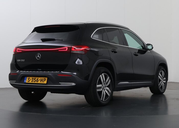 Mercedes-Benz EQA 250 Luxury Line 67 kWh