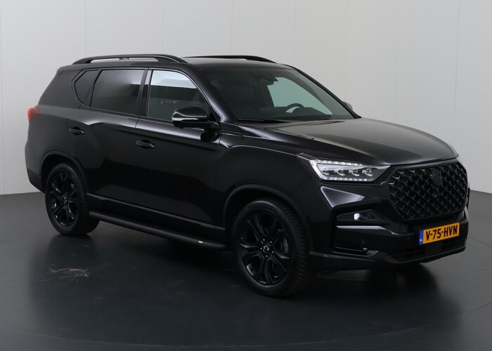 SsangYong Rexton 2.2 E-XDI | 4WD | 3500 KG. AHW | BLACKLINE |