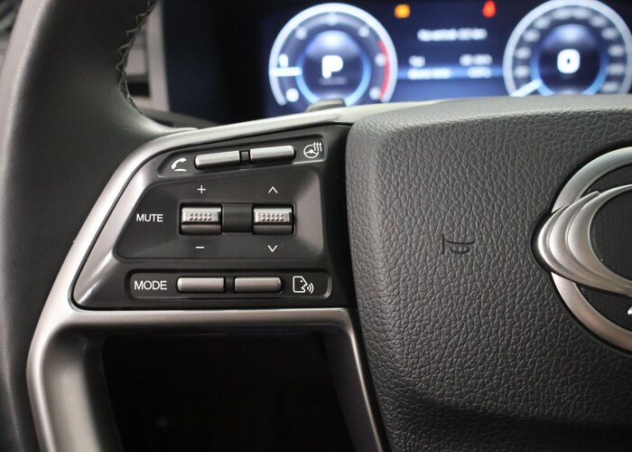 SsangYong Rexton 2.2 E-XDI | 4WD | 3500 KG. AHW | BLACKLINE |