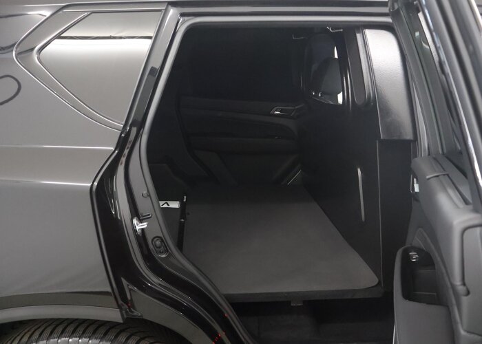 SsangYong Rexton 2.2 E-XDI | 4WD | 3500 KG. AHW | BLACKLINE |