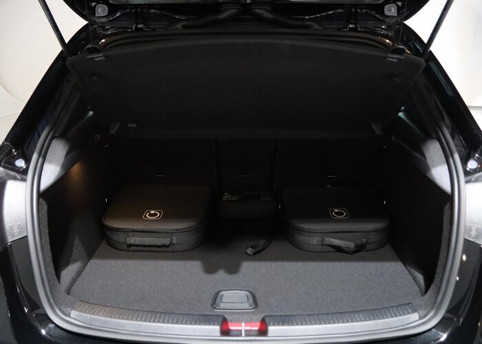 Mercedes-Benz A-Klasse 250e Business Solution AMG