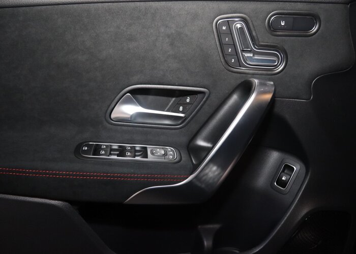 Mercedes-Benz A-Klasse 250e Business Solution AMG