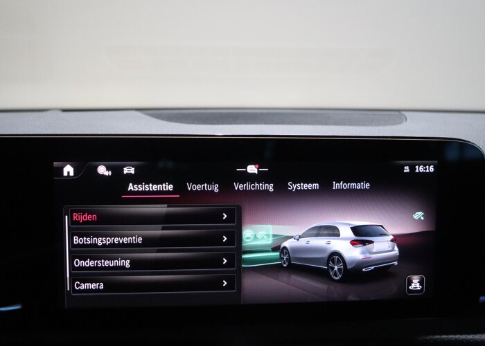 Mercedes-Benz A-Klasse 250e Business Solution AMG