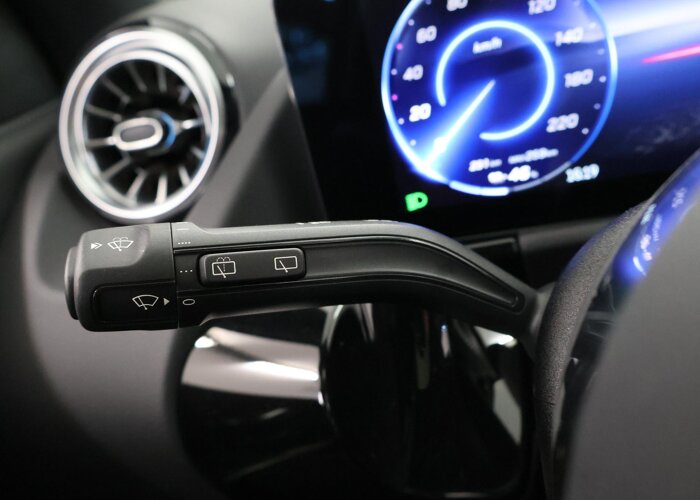 Mercedes-Benz EQA 250+ Business Solution Luxury 71 kWh
