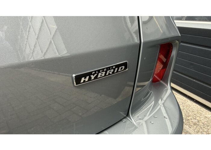 Ford Kuga 2.5 PHEV ST-Line X