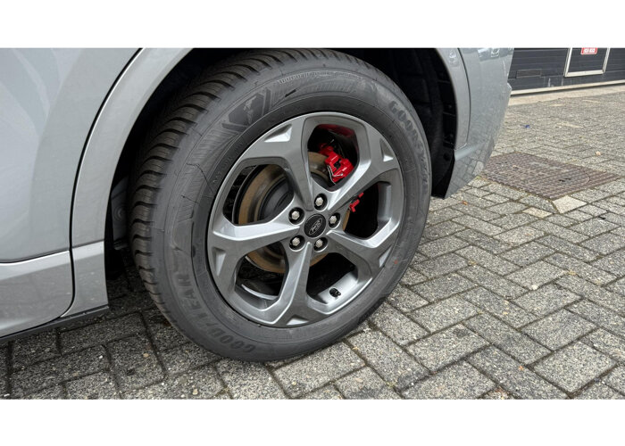 Ford Kuga 2.5 PHEV ST-Line X