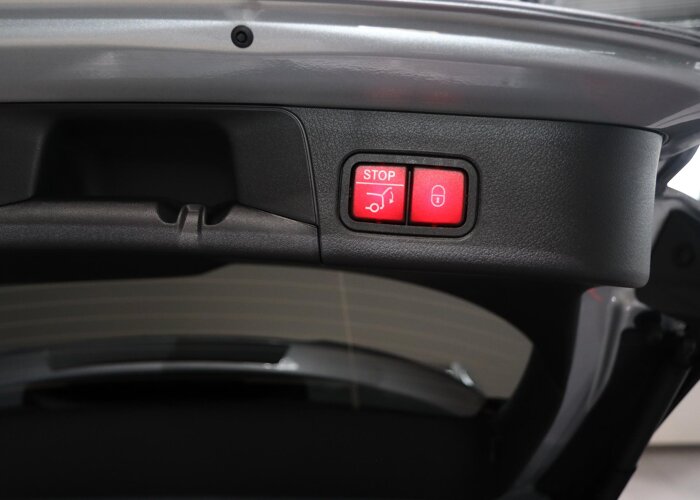 Mercedes-Benz B-Klasse 250e Business Solution AMG