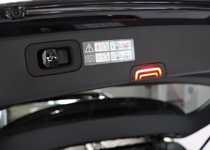 Mercedes-Benz C-Klasse Estate 300e Business Solution AMG