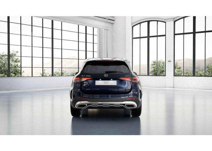 Mercedes-Benz GLC 300e 4MATIC AMG Line