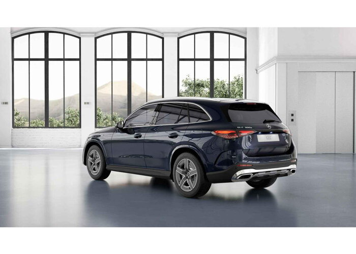 Mercedes-Benz GLC 300e 4MATIC AMG Line