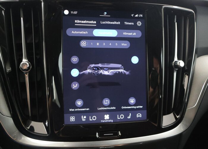Volvo V60 2.0 T8 Plug-in hybrid AWD Plus Dark