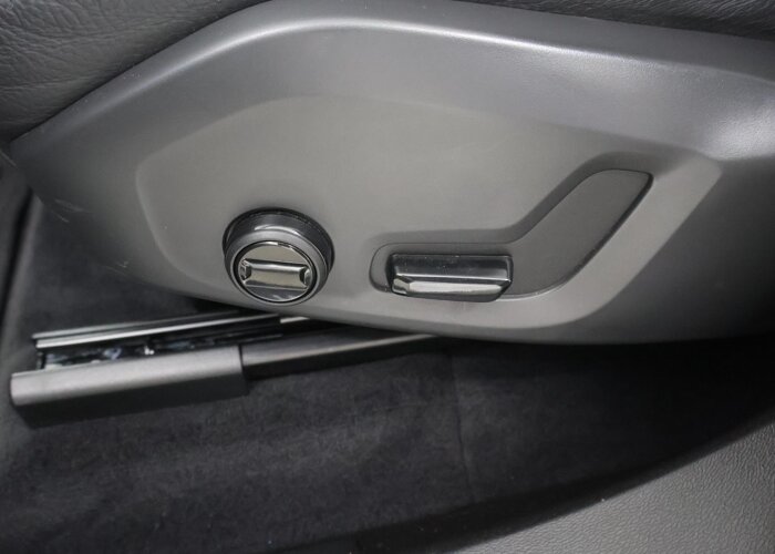Volvo XC60 2.0 T6 Plug-in hybrid AWD Inscription Expression
