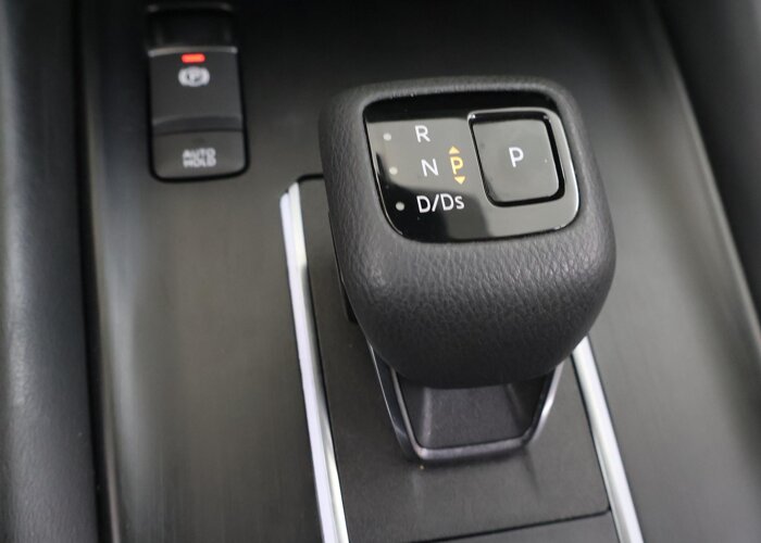 Nissan QASHQAI 1.3 MHEV Tekna