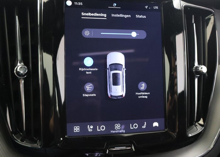 Volvo XC60 2.0 T8 Plug-in hybrid AWD Plus Dark
