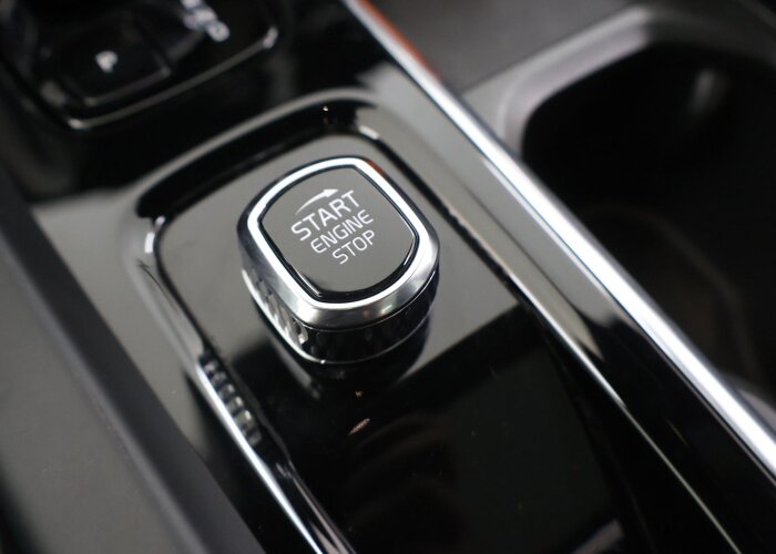 Volvo XC60 2.0 T8 Plug-in hybrid AWD Plus Dark