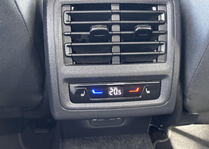 Volkswagen Golf 1.5 TSI Active
