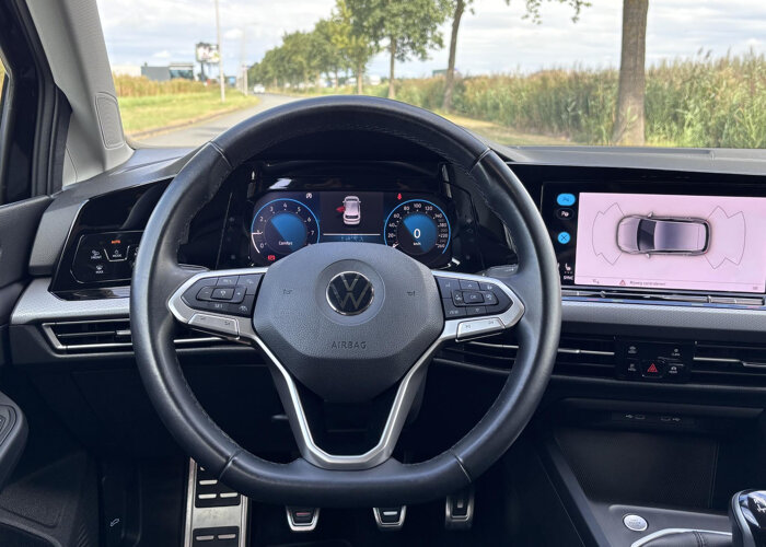 Volkswagen Golf 1.5 TSI Active