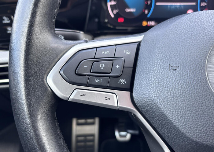 Volkswagen Golf 1.5 TSI Active