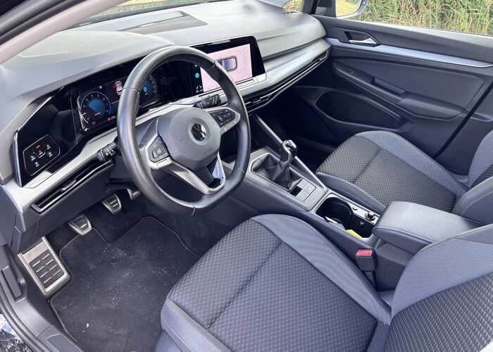 Volkswagen Golf 1.5 TSI Active