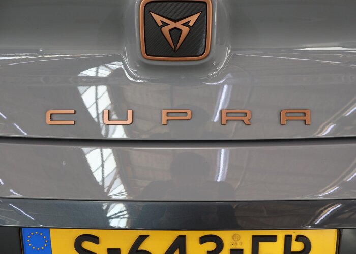 CUPRA Born Adrenaline 62 kWh