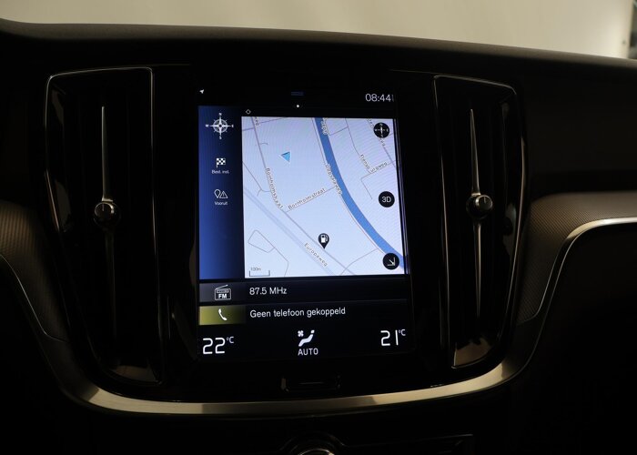 Volvo V60 2.0 B3 R-Design