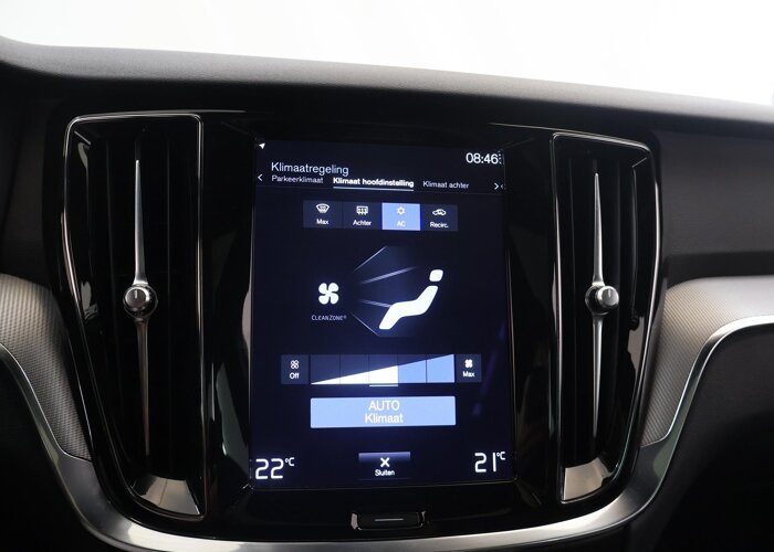 Volvo V60 2.0 B3 R-Design
