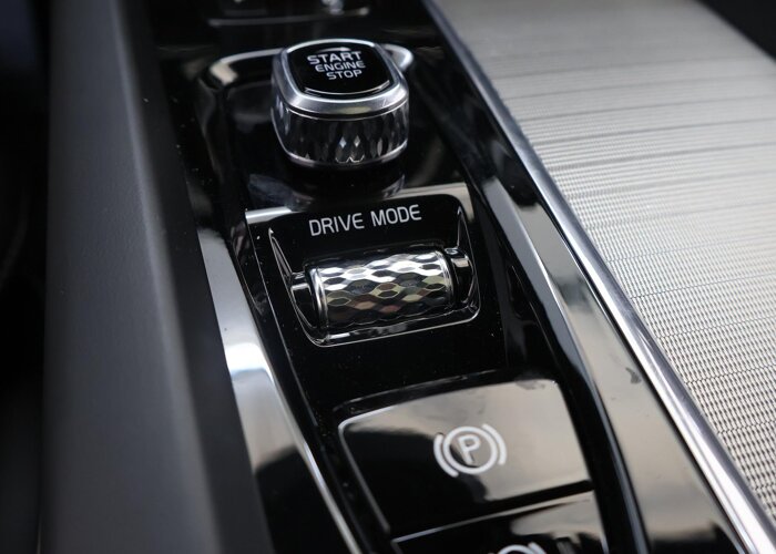 Volvo V60 2.0 B3 R-Design