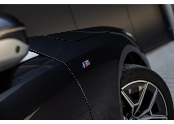 BMW i5 eDrive40 84 kWh