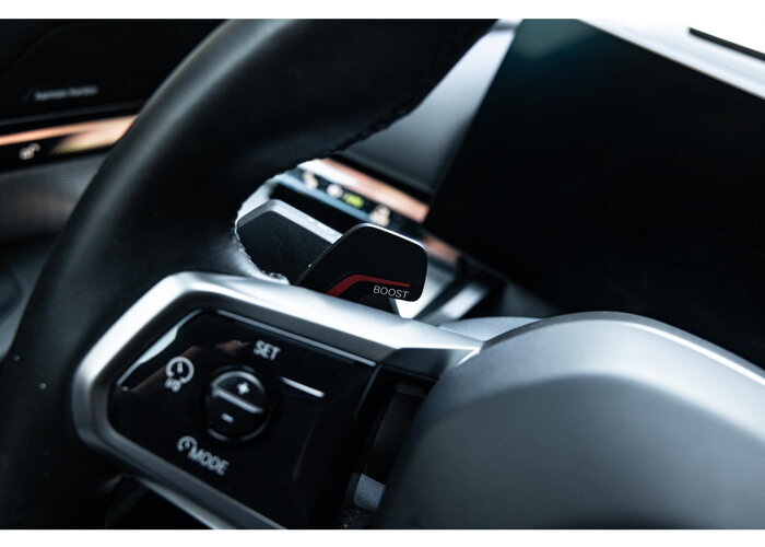 BMW i5 eDrive40 84 kWh