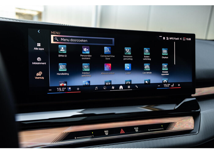 BMW i5 eDrive40 84 kWh