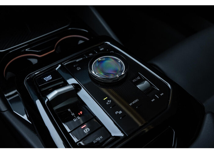 BMW i5 eDrive40 84 kWh