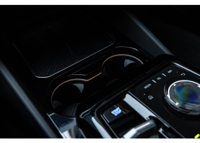 BMW i5 eDrive40 84 kWh
