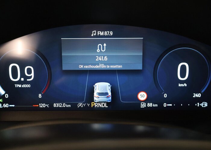 Ford Focus 1.0 EcoBoost Hybrid ST Line X