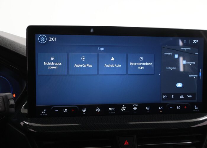 Ford Focus 1.0 EcoBoost Hybrid ST Line X