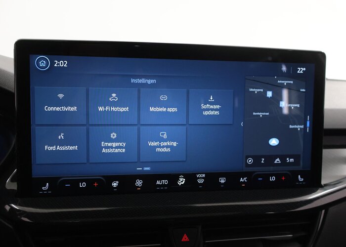 Ford Focus 1.0 EcoBoost Hybrid ST Line X
