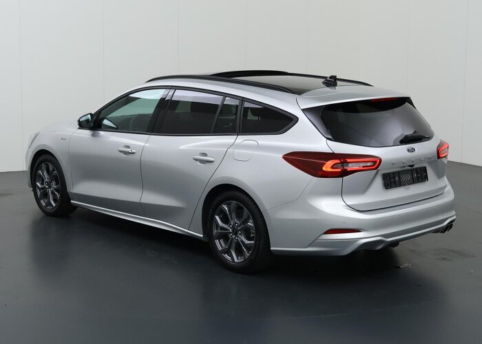 Ford Focus 1.0 EcoBoost Hybrid ST Line X