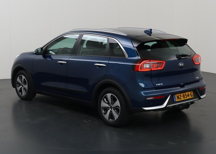 Kia Niro 1.6 GDi Hybrid First Edition